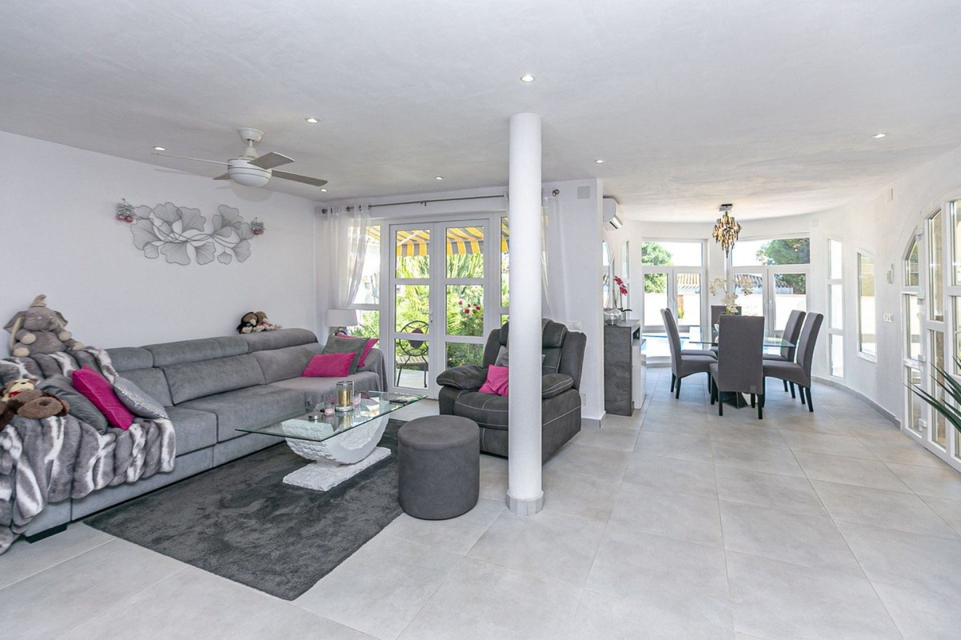 Resale - Villa - Orihuela - Orihuela Costa