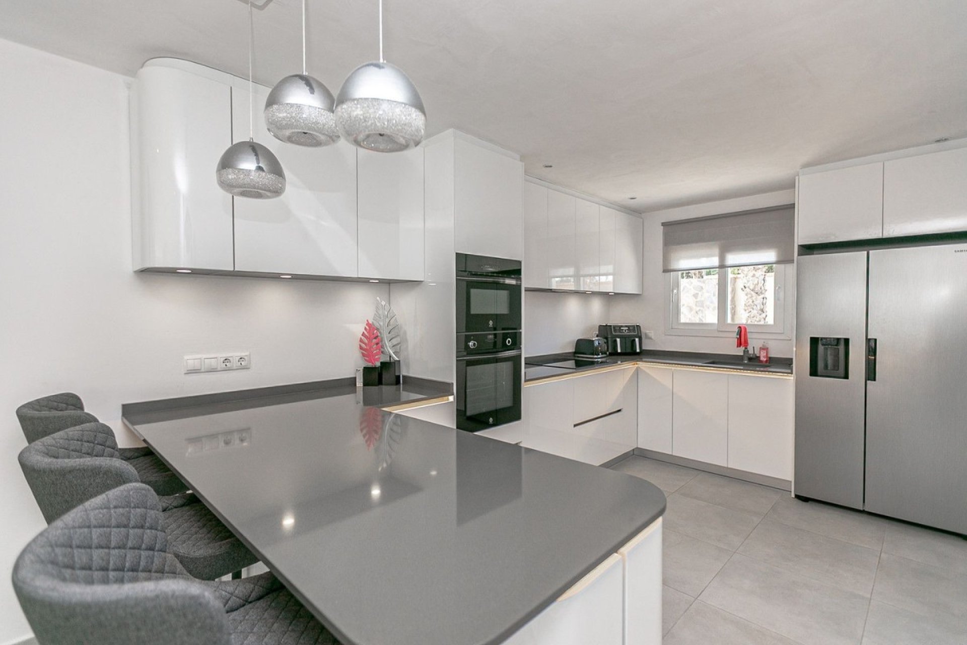 Resale - Villa - Orihuela - Orihuela Costa