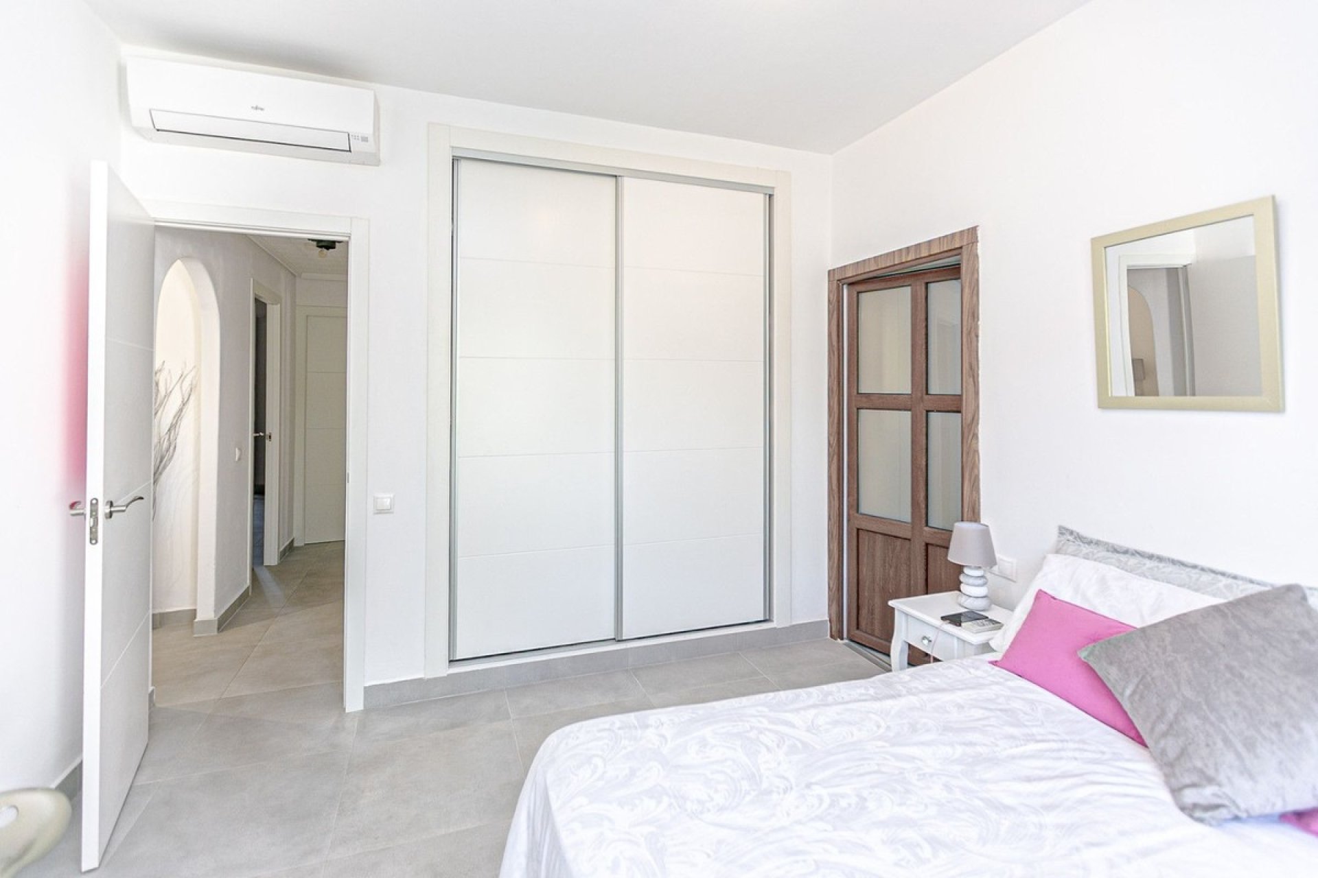 Resale - Villa - Orihuela - Orihuela Costa