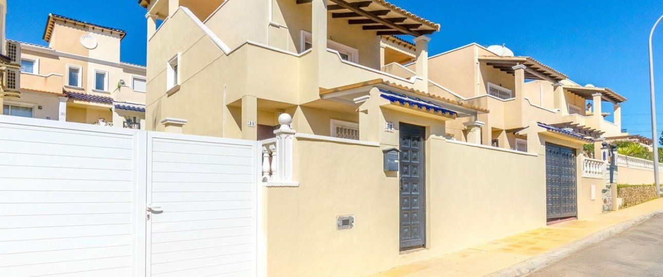 Resale - Villa - Orihuela - Orihuela Costa