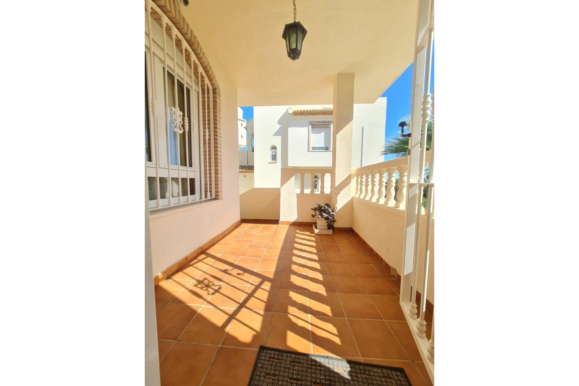 Resale - Villa - Orihuela - Orihuela Costa