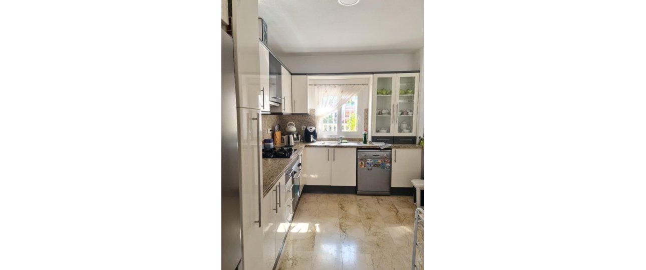 Resale - Villa - Orihuela - Orihuela Costa