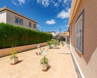 Resale - Villa - Orihuela - Orihuela Costa