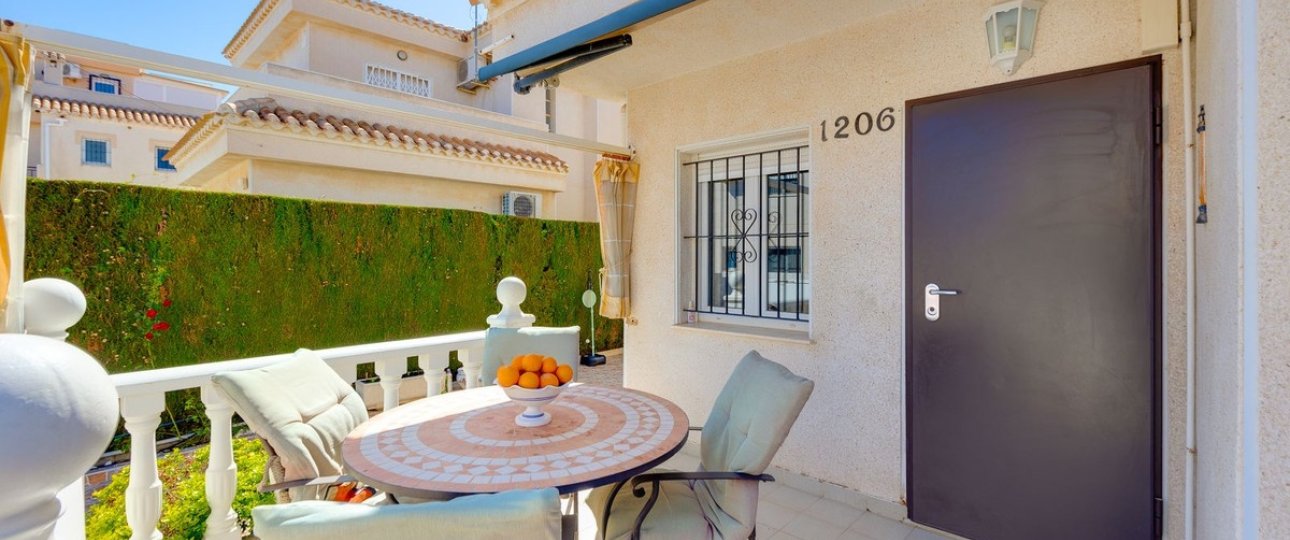 Resale - Villa - Orihuela - Orihuela Costa