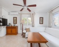 Resale - Villa - Orihuela - Orihuela Costa