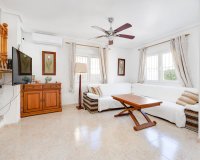 Resale - Villa - Orihuela - Orihuela Costa