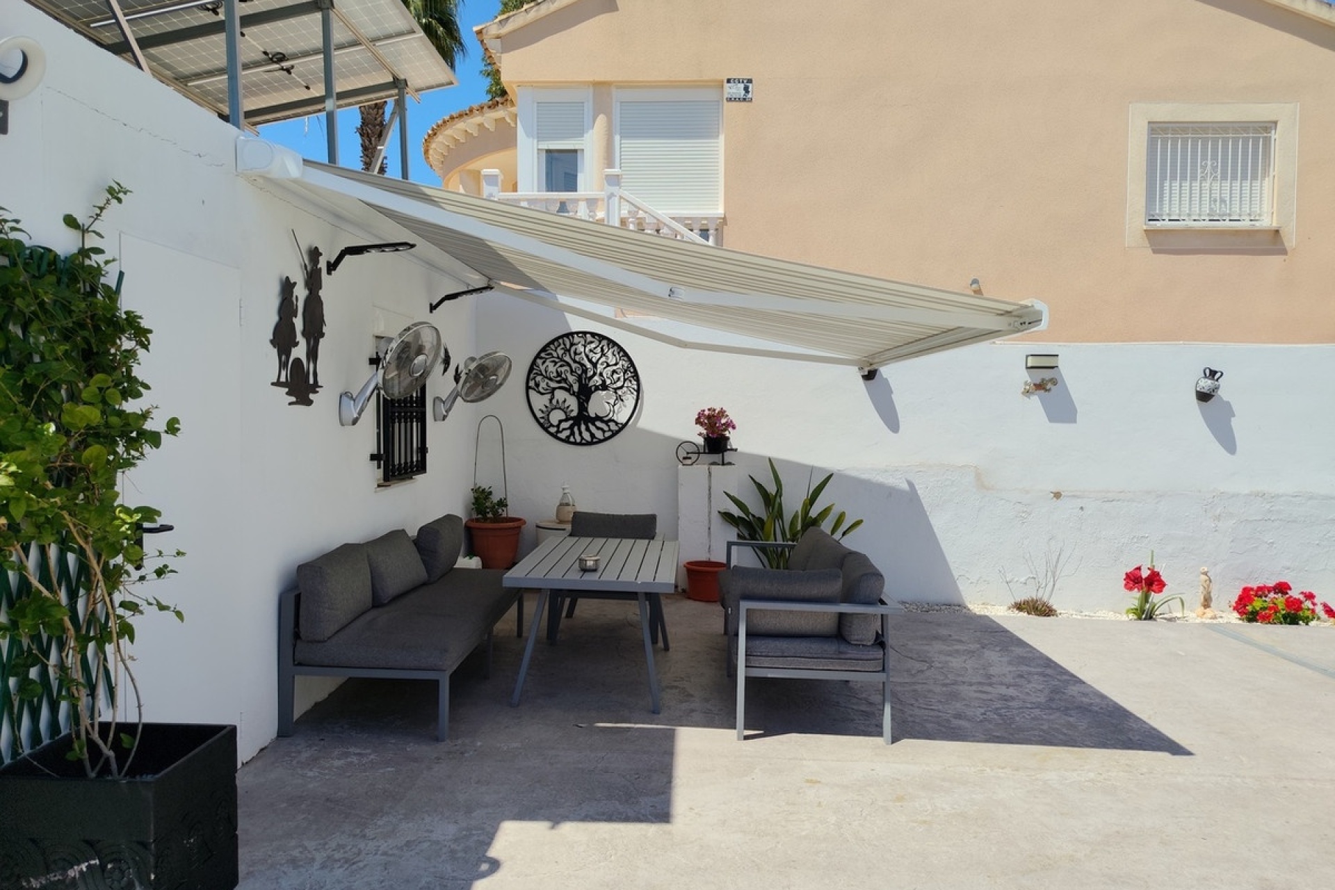 Resale - Villa - Orihuela - Orihuela Costa