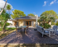 Resale - Villa - Orihuela - Orihuela Costa