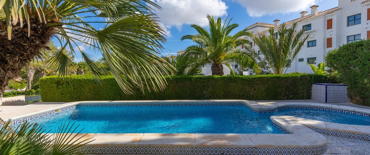 Resale - Villa - Orihuela - Orihuela Costa