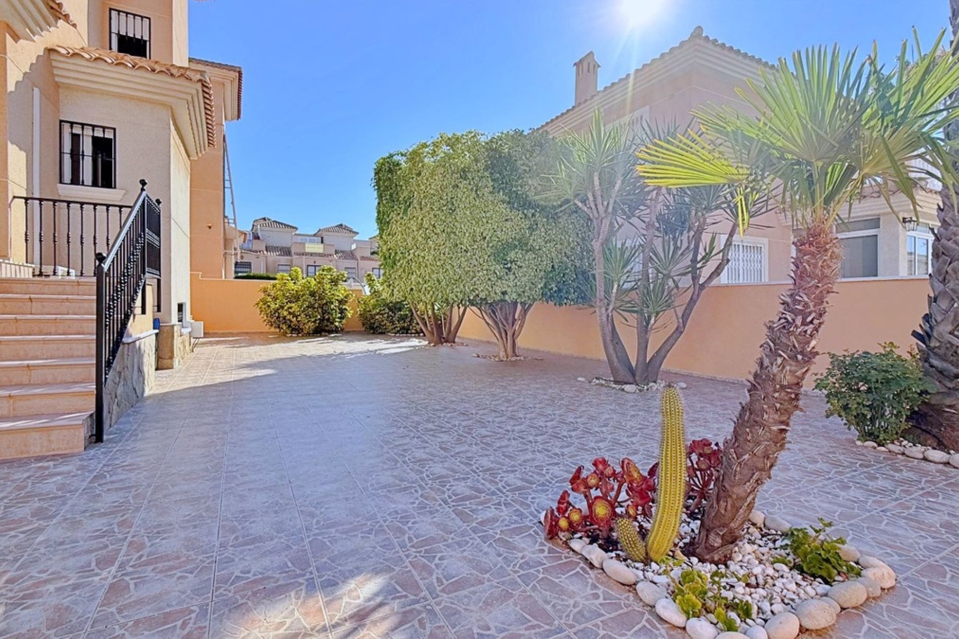 Resale - Villa - Orihuela - Orihuela Costa