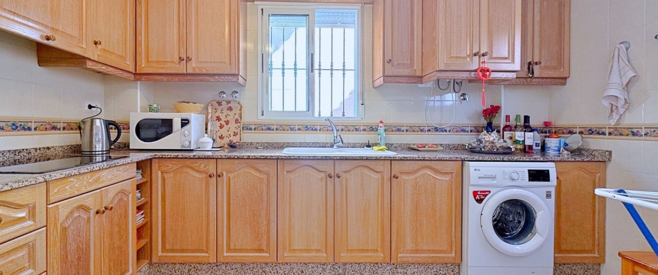 Resale - Villa - Orihuela - Orihuela Costa