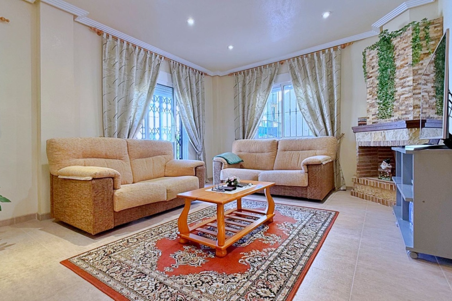 Resale - Villa - Orihuela - Orihuela Costa
