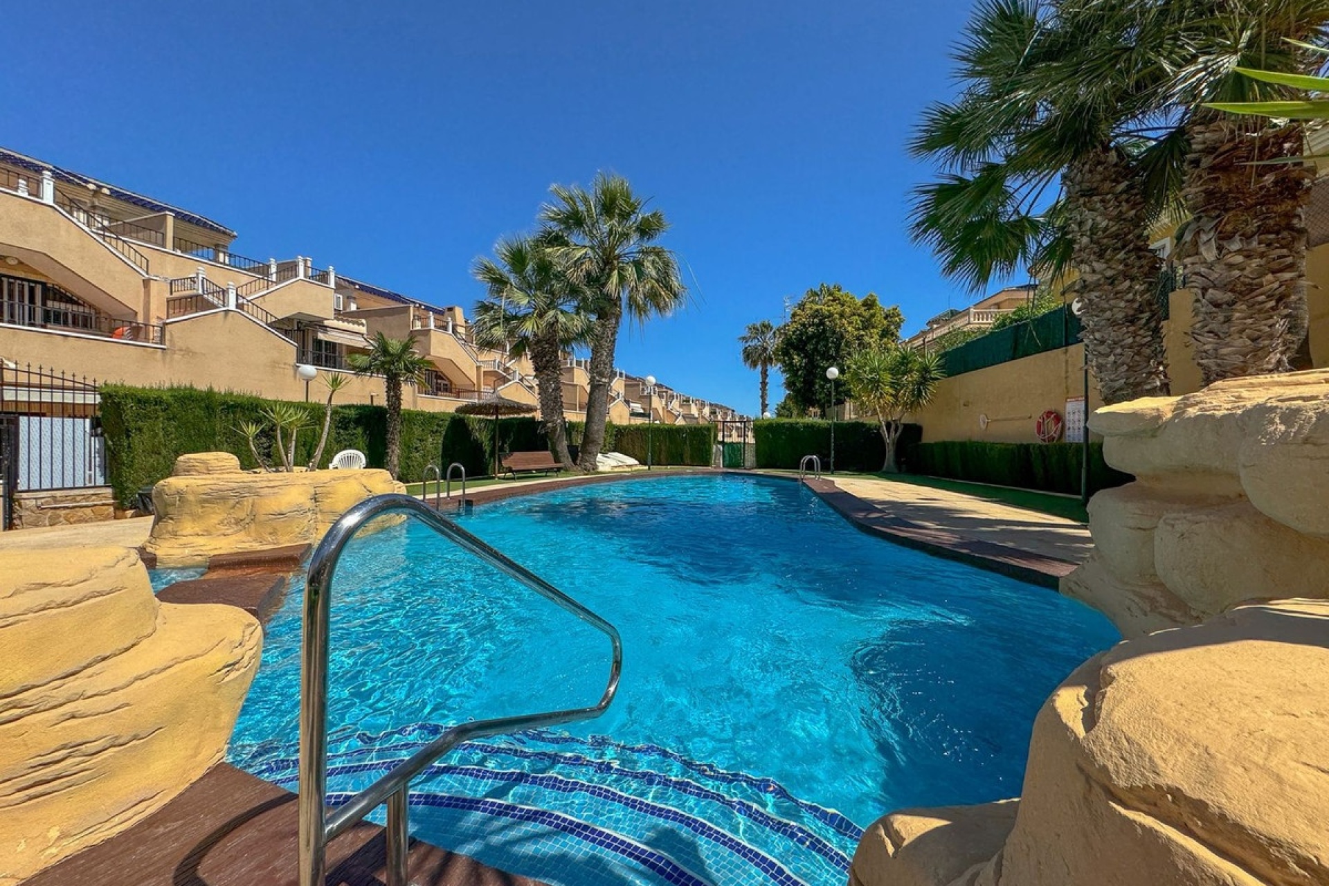 Resale - Villa - Orihuela - Orihuela Costa