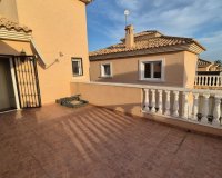 Resale - Villa - Orihuela - Orihuela Costa