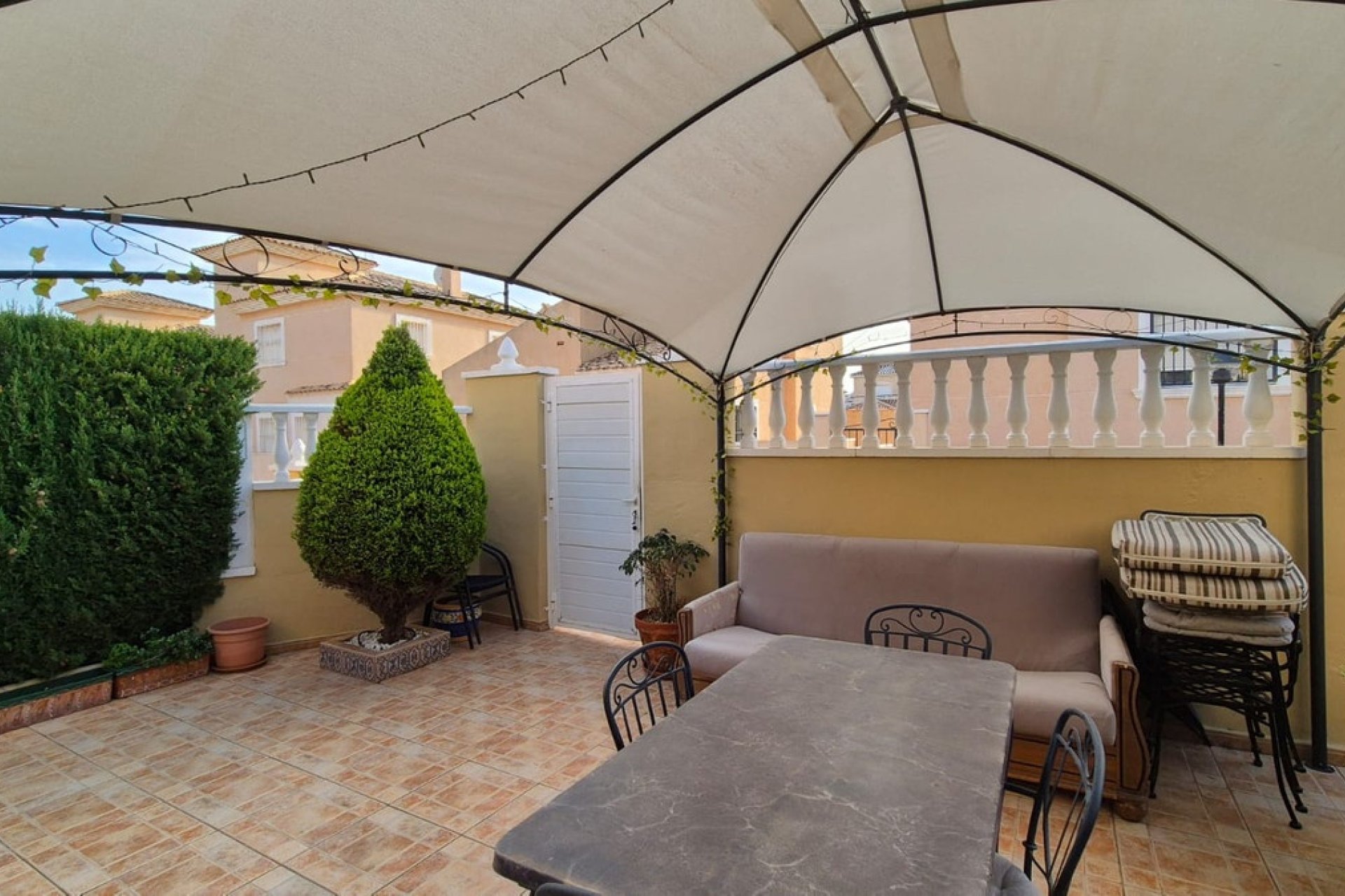 Resale - Villa - Orihuela - Orihuela Costa