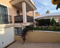 Resale - Villa - Orihuela - Orihuela Costa