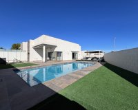 Resale - Villa - Orihuela - Orihuela Costa