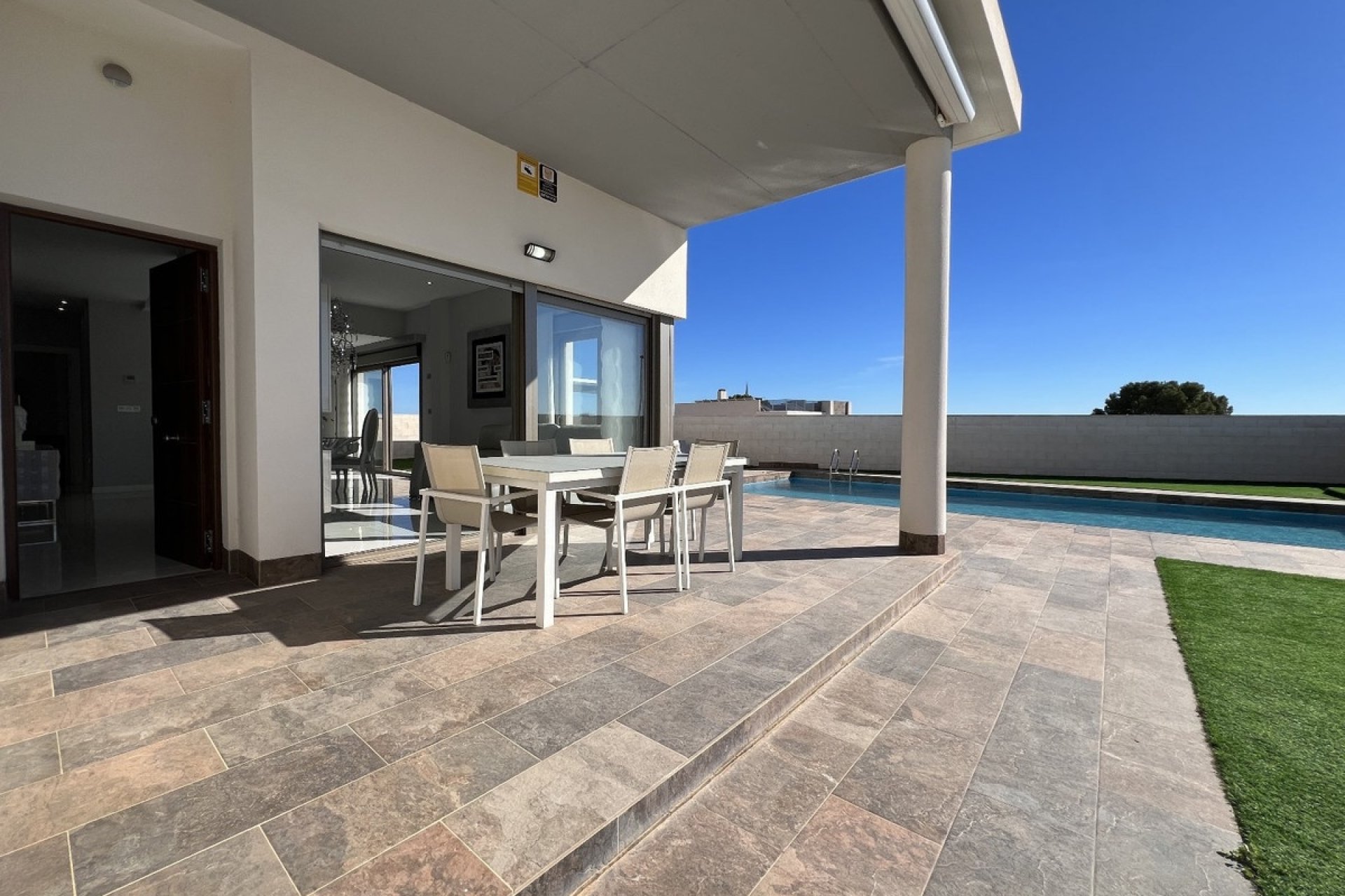 Resale - Villa - Orihuela - Orihuela Costa