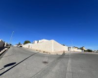 Resale - Villa - Orihuela - Orihuela Costa