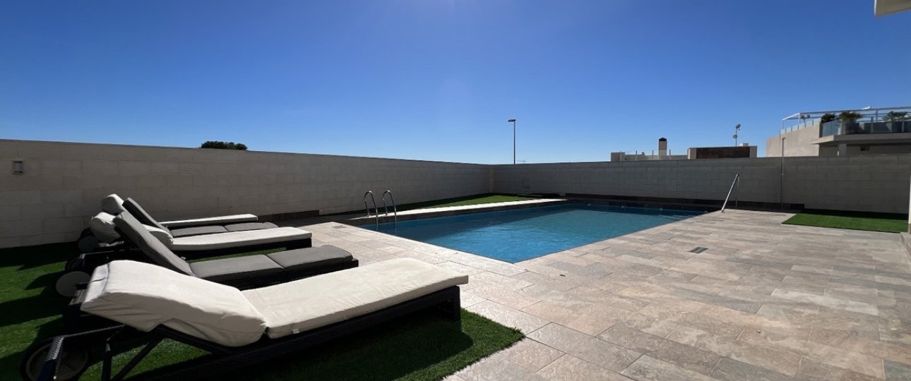 Resale - Villa - Orihuela - Orihuela Costa