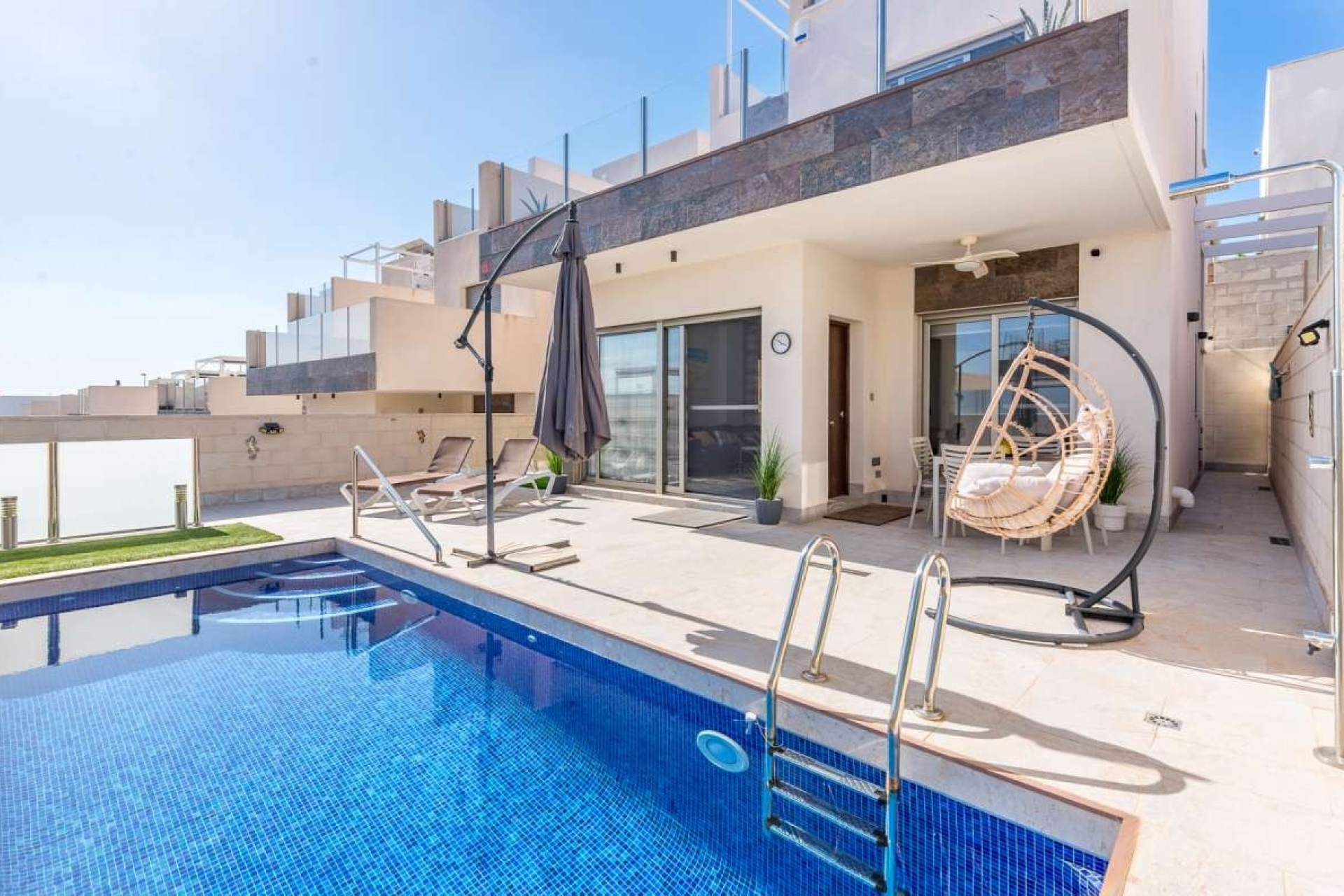 Resale - Villa - Orihuela - Orihuela Costa