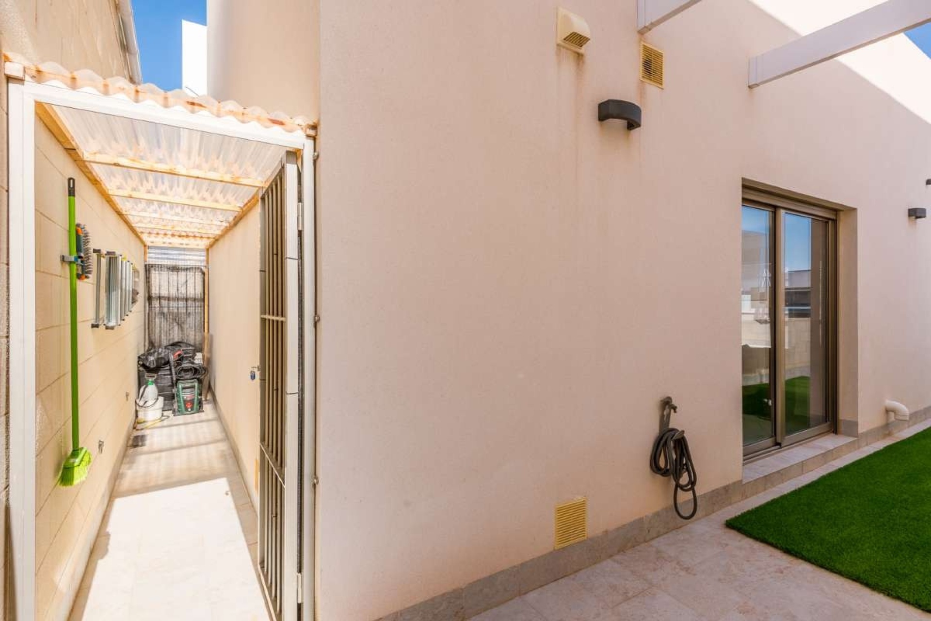 Resale - Villa - Orihuela - Orihuela Costa