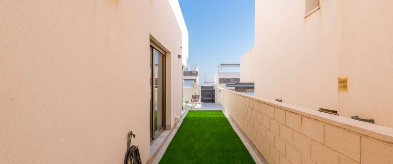 Resale - Villa - Orihuela - Orihuela Costa