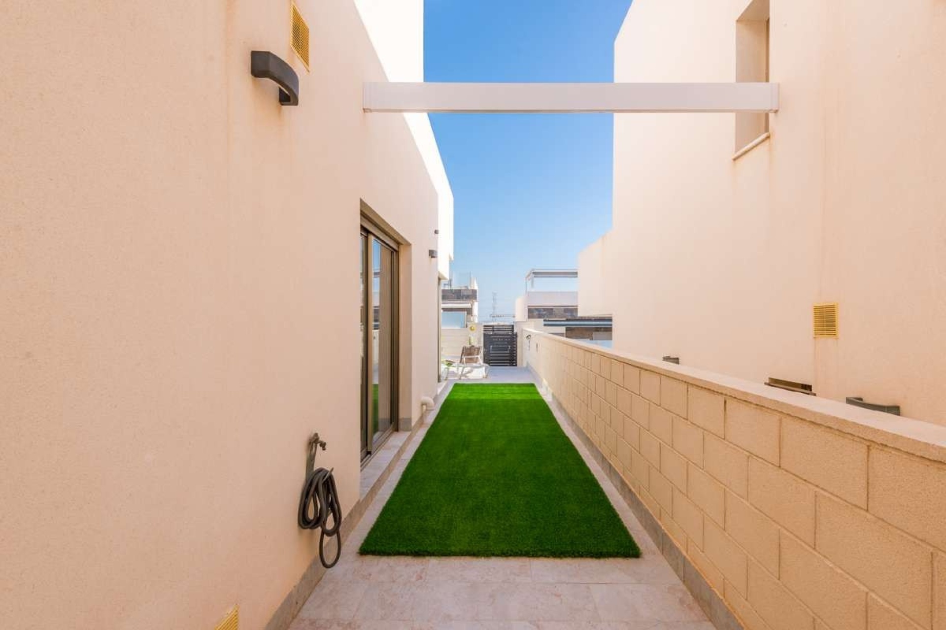 Resale - Villa - Orihuela - Orihuela Costa