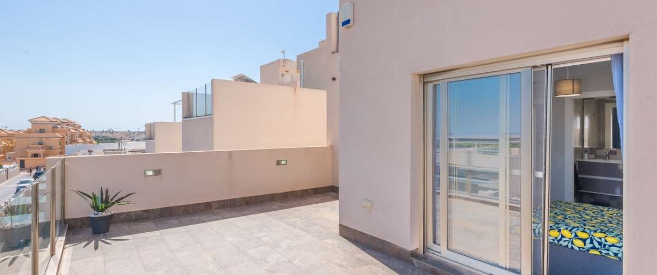 Resale - Villa - Orihuela - Orihuela Costa