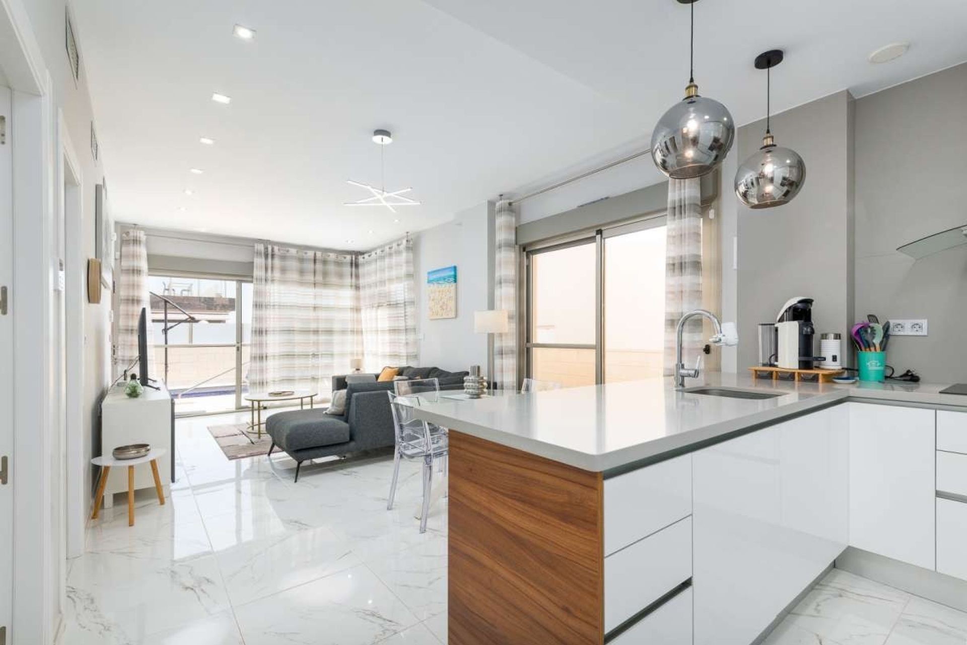 Resale - Villa - Orihuela - Orihuela Costa