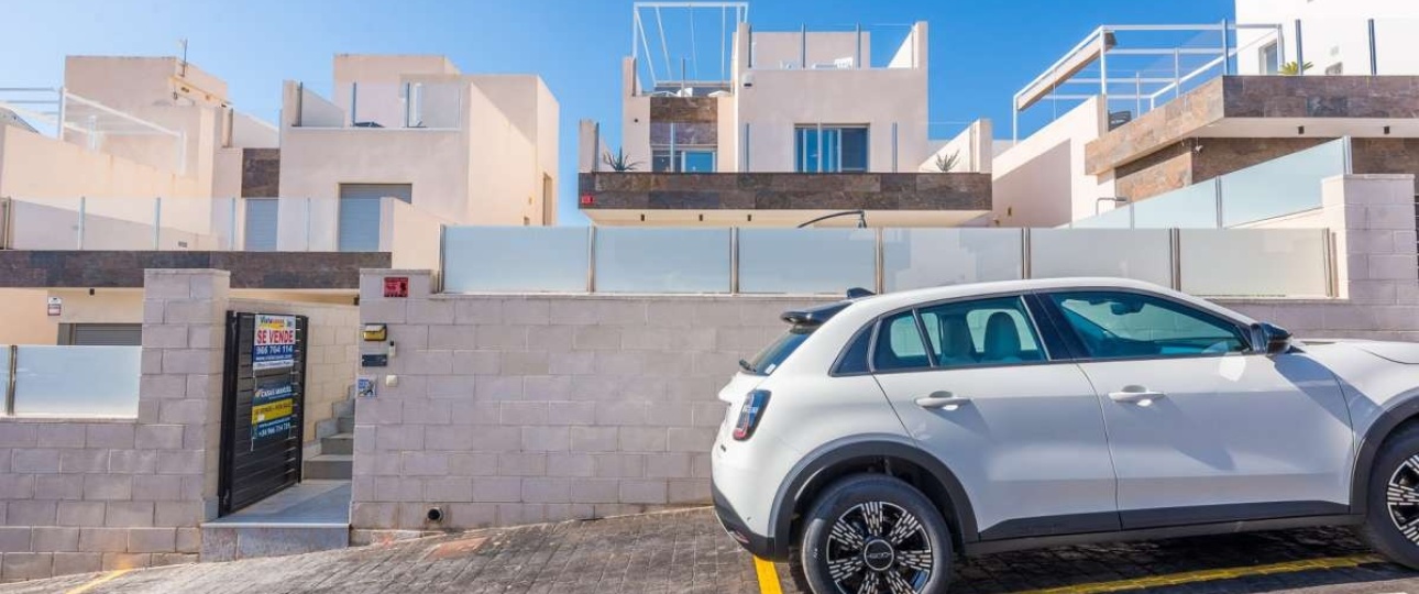Resale - Villa - Orihuela - Orihuela Costa