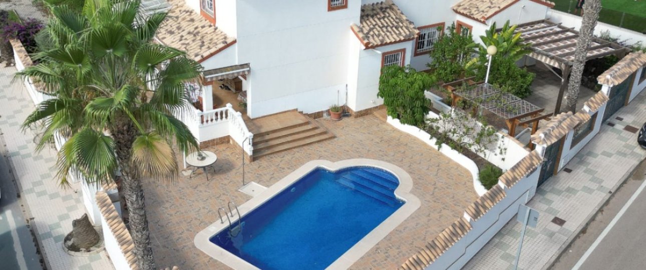 Resale - Villa - Orihuela - Orihuela Costa