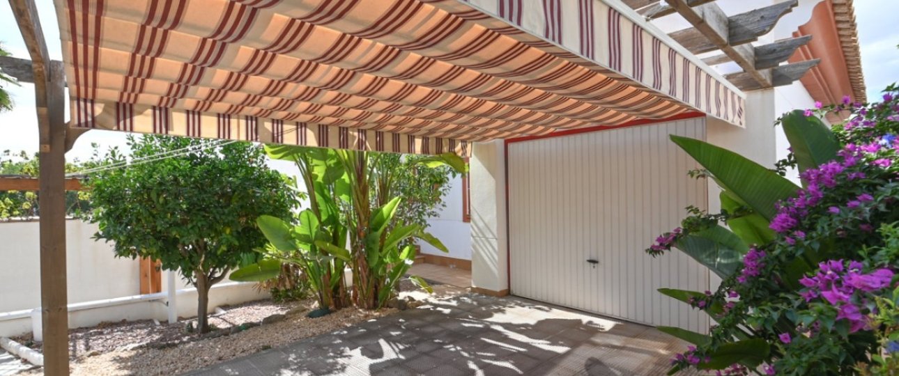 Resale - Villa - Orihuela - Orihuela Costa