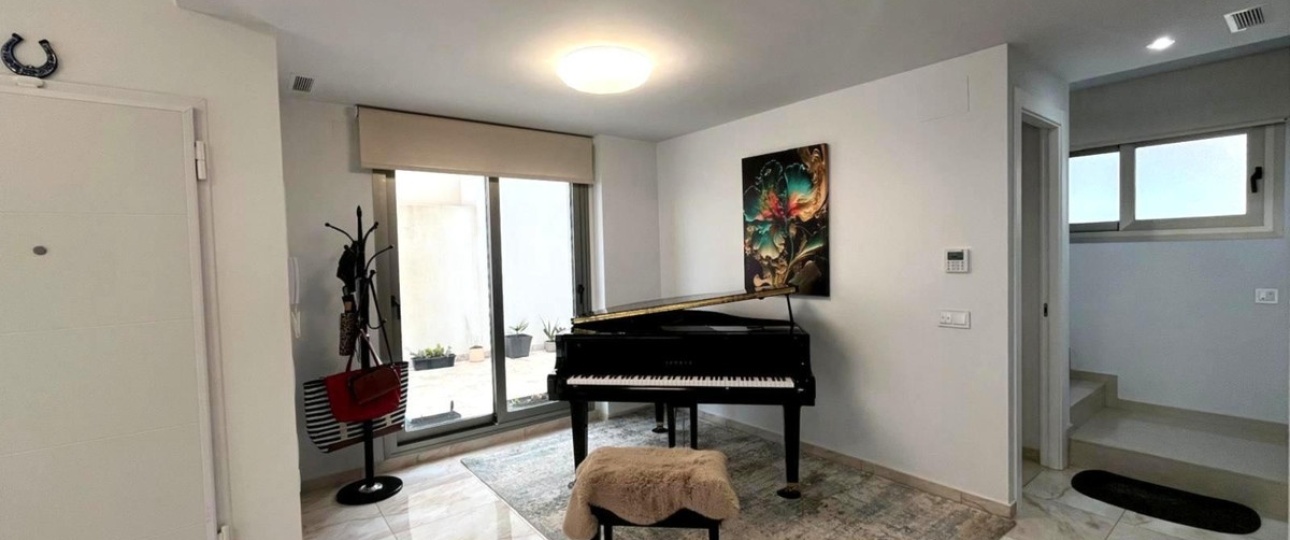 Resale - Villa - Orihuela - Orihuela Costa