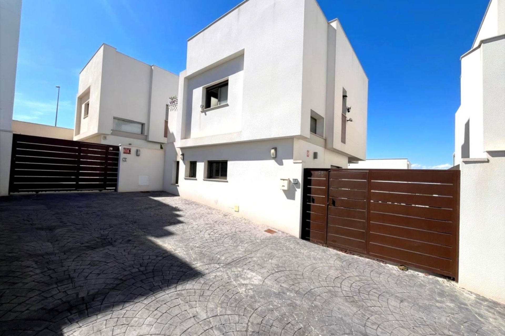 Resale - Villa - Orihuela - Orihuela Costa