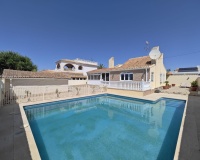 Resale - Villa - Orihuela - Orihuela Costa