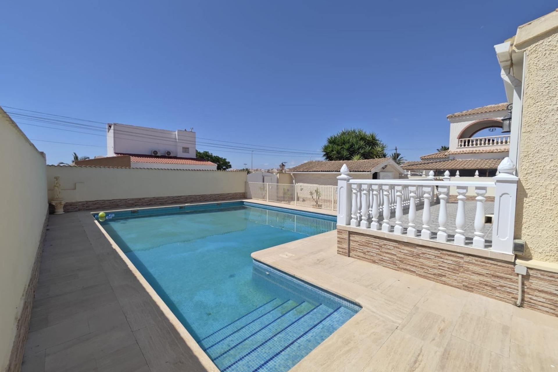 Resale - Villa - Orihuela - Orihuela Costa
