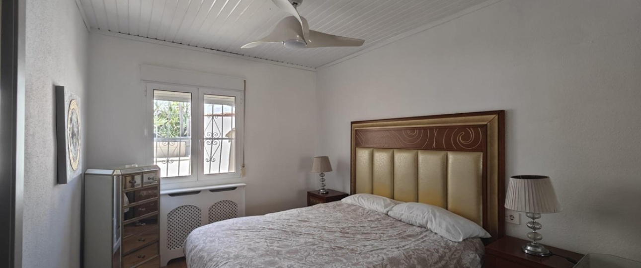 Resale - Villa - Orihuela - Orihuela Costa