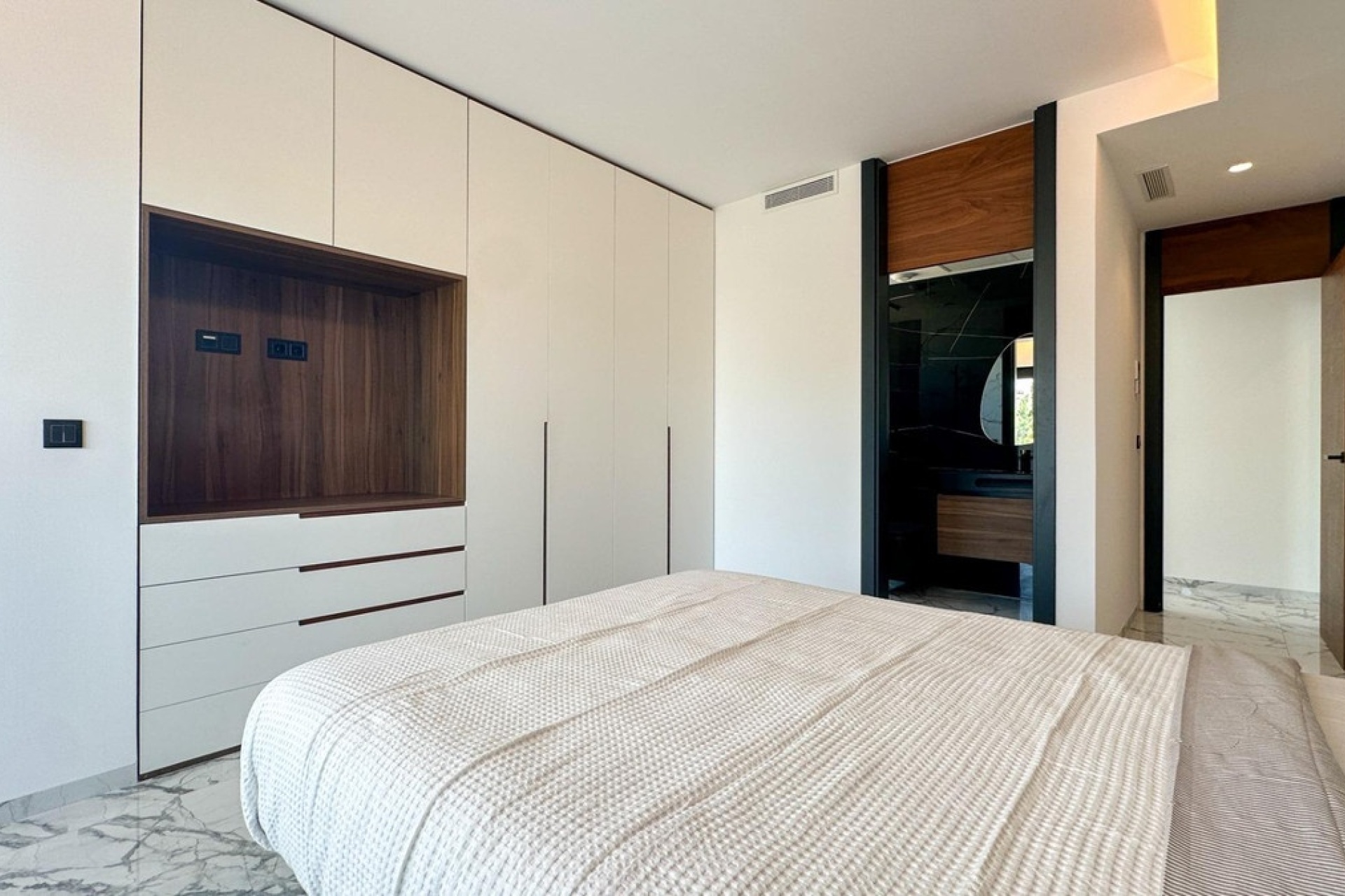 Resale - Villa - Orihuela - Orihuela Costa