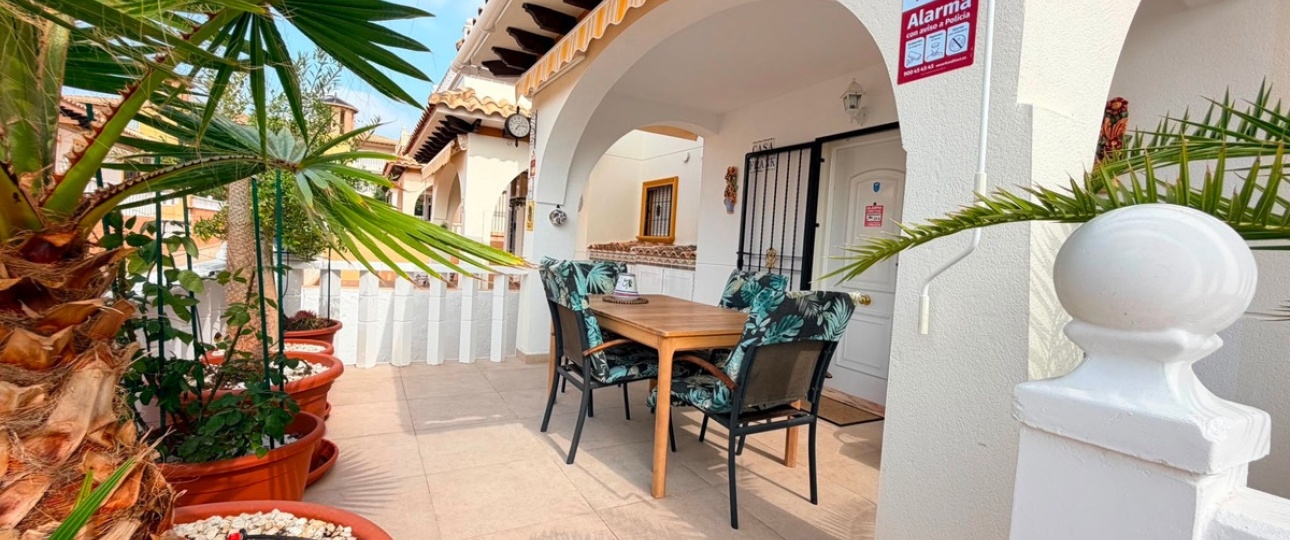 Resale - Villa - Orihuela - Orihuela Costa