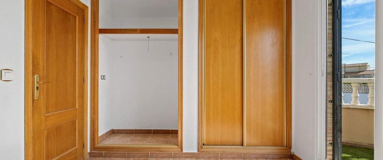 Resale - Villa - Orihuela - Orihuela Costa