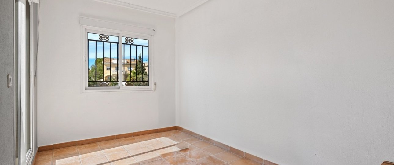Resale - Villa - Orihuela - Orihuela Costa