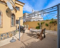 Resale - Villa - Orihuela - Orihuela Costa