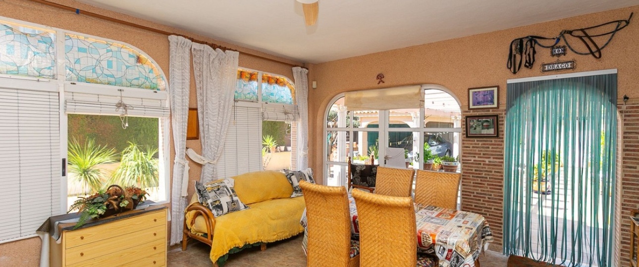 Resale - Villa - Orihuela - Orihuela Costa