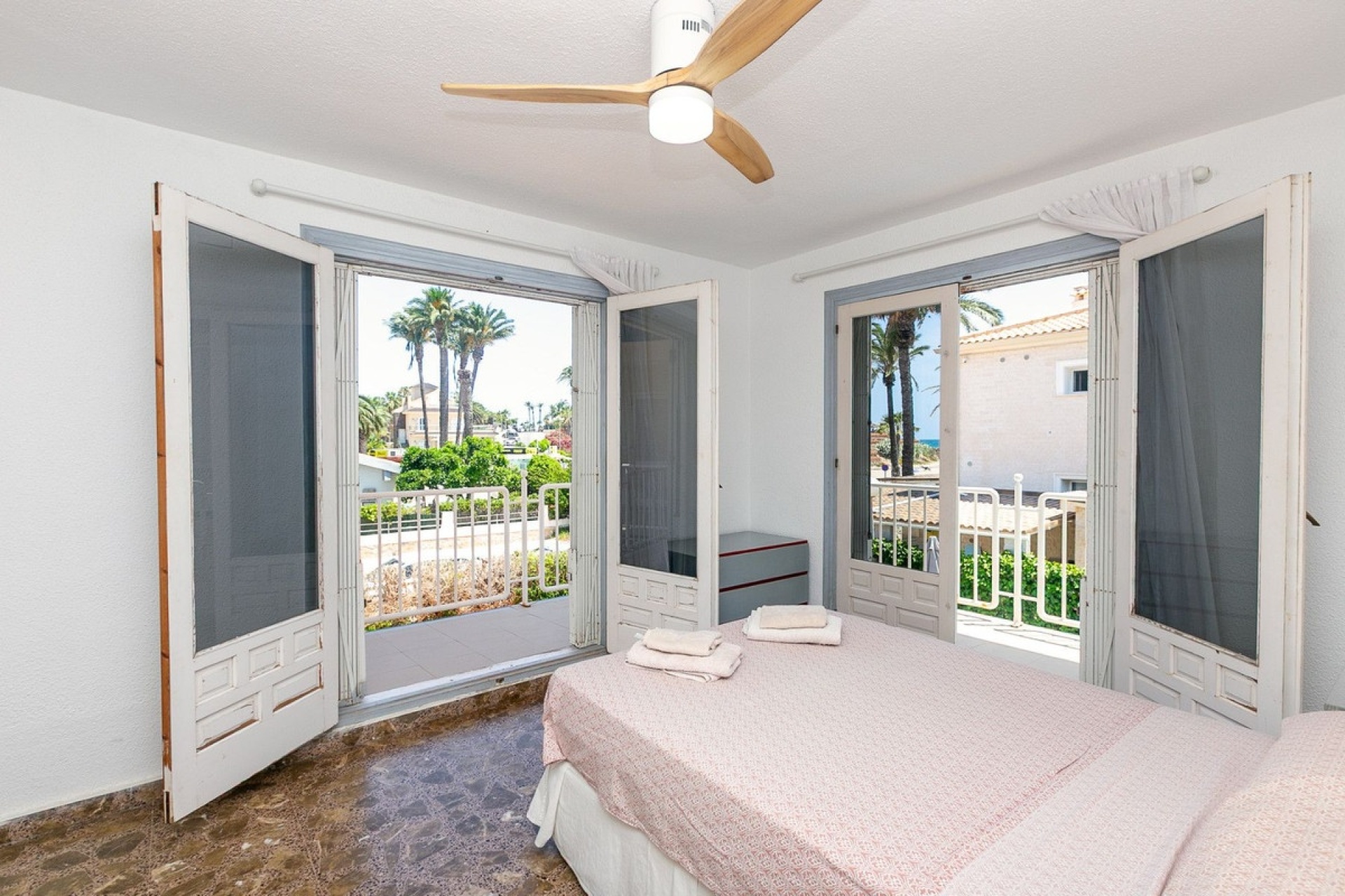Resale - Villa - Orihuela - Orihuela Costa
