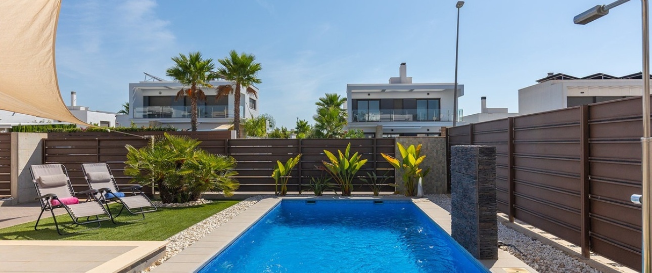 Resale - Villa - Orihuela - Orihuela Costa