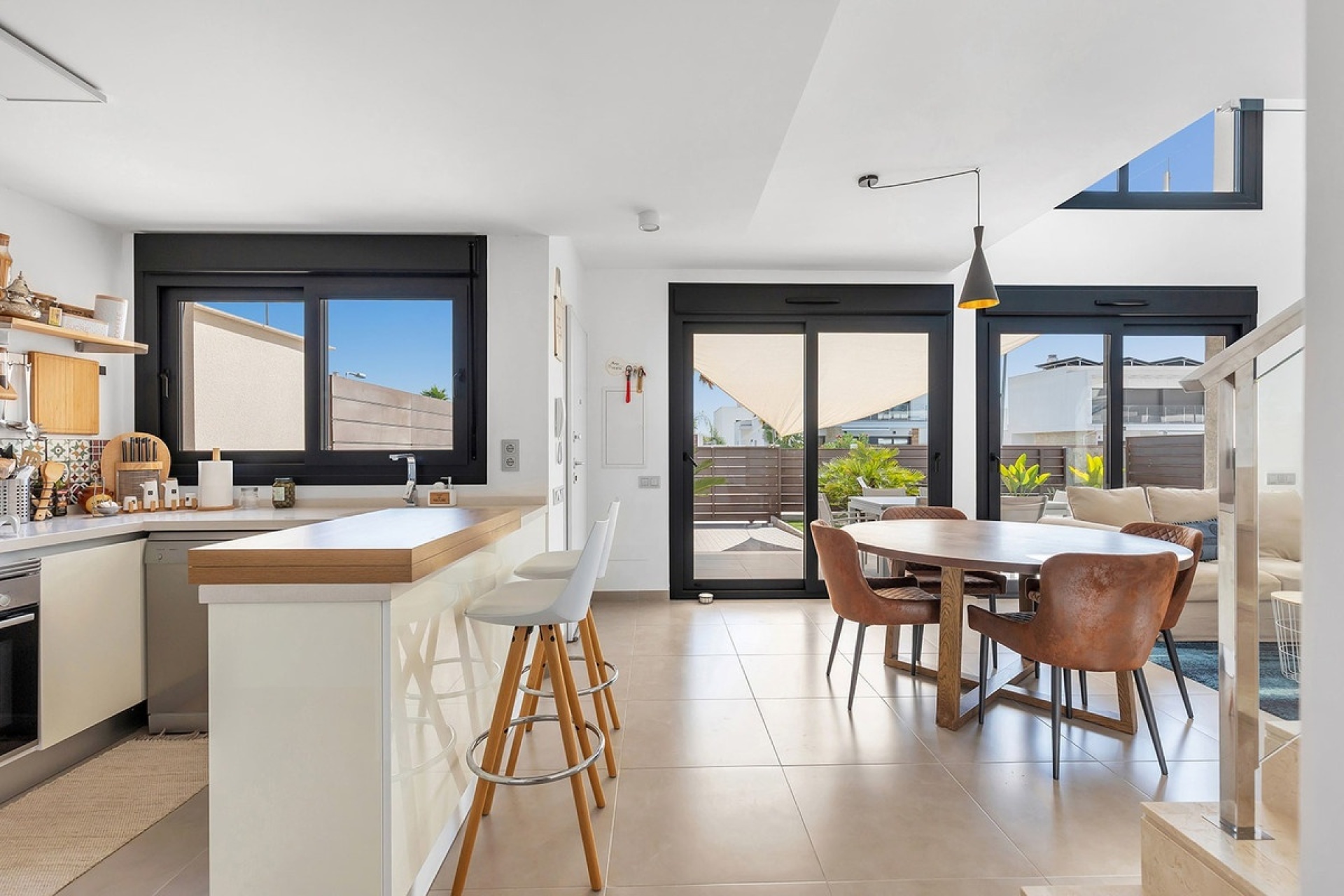 Resale - Villa - Orihuela - Orihuela Costa
