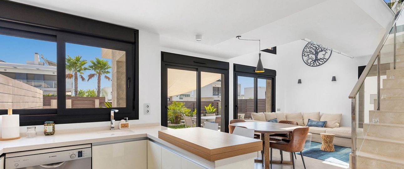 Resale - Villa - Orihuela - Orihuela Costa