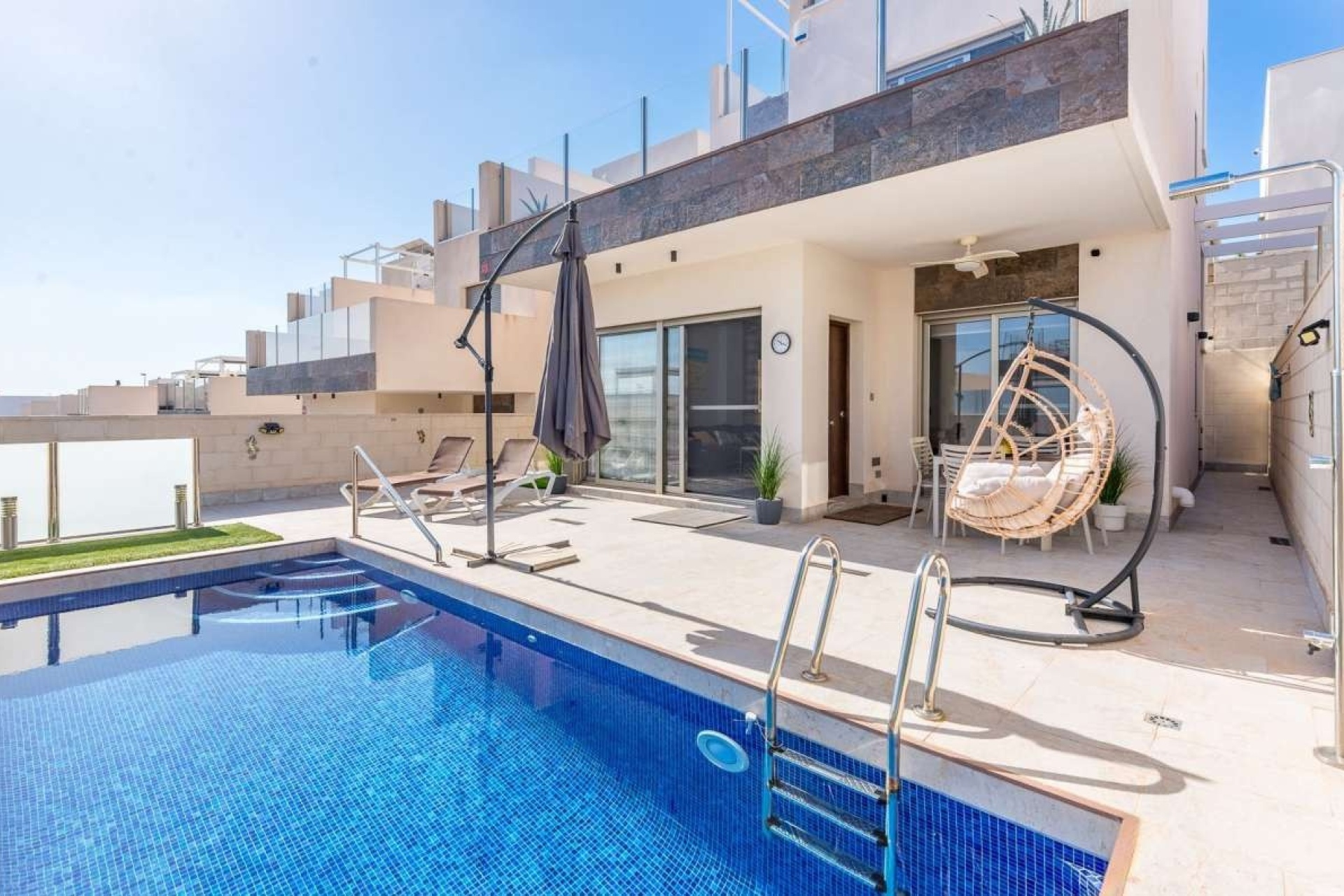 Resale - Villa - Orihuela - Orihuela Costa
