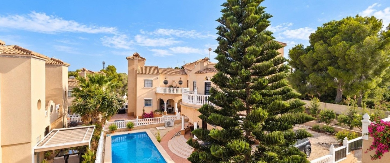 Resale - Villa - Orihuela - Orihuela Costa